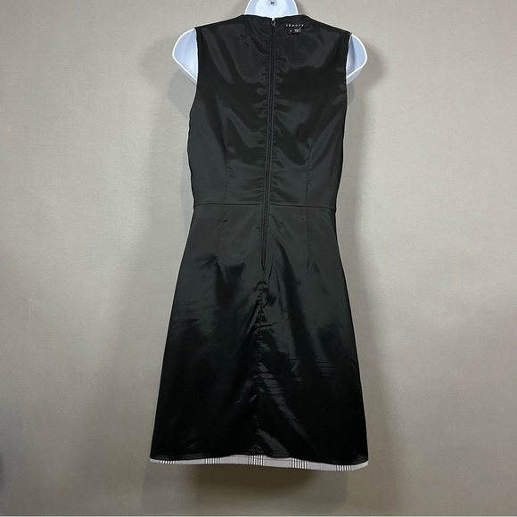 Theory Helaina Portland Sleeveless Lined Shift Dress - Picture 6 of 15